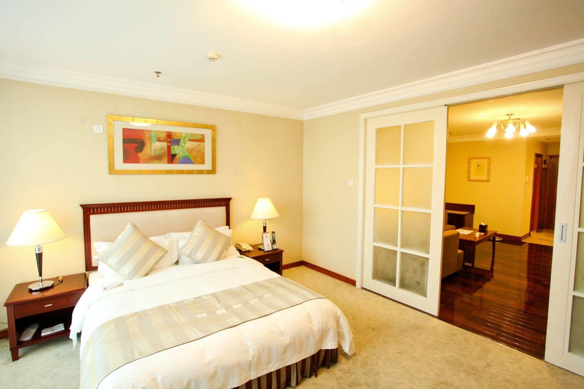 Shenzhen Dongmen Metropark Suites Hotel Eksteriør billede